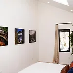 Chic Music Retreat & Holiday home