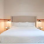 Conway Buyout - 2 Units By Avantstay *