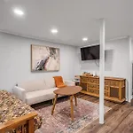 The Cornish Classic - Cozy Ranch Near Downtown * Nashville