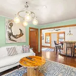 Upper Unit Retreat Pet-friendly Holiday home