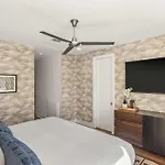 Prime Spot Minutes To 12 South Gulch & Broadway *