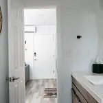 Cozy Bohemian With Pool By Barcle *