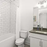 8th Ave South Gem Fabulous For Groups Of 12 Holiday home Nashville