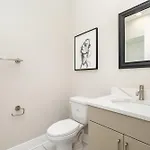 Outlaw-rooftop Patio & Game Room-mins To Broadway Holiday home Nashville