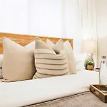 Private Pool Game Compound Minutes To Broadway Holiday home Nashville