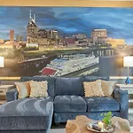 Holiday home Luxury Gated Duo Sleeps 24 Karaoke & Rooftop