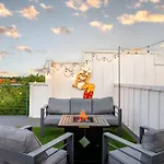 Outlaw-rooftop Patio & Game Room-mins To Broadway Nashville