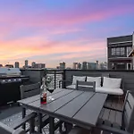 Holiday home Boots & Broadway - 2 Units - Mins To Broadway *