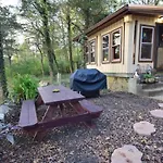 Cozy Waterfront With Fire Pit Holiday home
