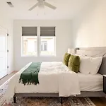 Holiday home Rooftop Retreat & Skyline Views Nashville