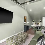 Great Location Near Gulch 12 South & Broadway * Nashville