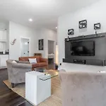 High Note Hideaway- Modern 4br Oasis Near Opryland Holiday home Nashville