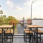 Rooftop Retreat & Skyline Views