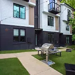 Great Location Near Gulch 12 South & Broadway *