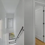 East Spahouse Retreat With Rooftop & Elevator *