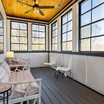 Holiday home High Note Hideaway- Modern 4br Oasis Near Opryland Nashville
