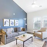 Landing Modern Apartment With Amazing Amenities