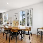 Townhouse With Rooftop & Modern Comfort