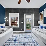 Modern Luxe Townhome With Rooftop Cinema