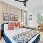 4br Getaway - Rooftop Views - Fire Pit