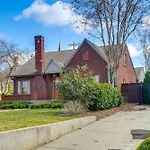 Apartment 1 Mi To Centennial Park, Couple's West End Retreat Nashville