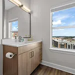 Apartment 1br Retreat Near Ryman With Gym Access