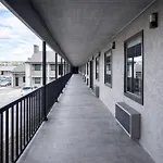 Quarters Inn & Suites