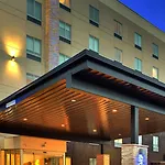 Holiday Inn Express & Suites - Nashville Metrocenter Downtown By Ihg