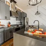Luxe-broadway Getaway-heart Of Gulch-mins To Broadway Nashville