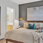 Holiday home Hyve - Southern Comfort - Walk To Broadway