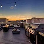 Gulch Melody - Private Rooftop - Heart Of Gulch Holiday home