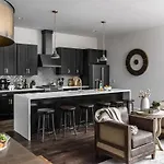 Luxe-tennessee Row-heart Of Gulch-mins To Broadway *