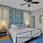 Downtown Dolly - Heart Of Gulch - Rooftop Hot Tub Holiday home Nashville