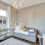 New Nashvegas Downtown Rooftop Views 13beds Holiday home *