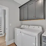 Alto-private Rooftop Deck-8 Mins To Broadway Holiday home
