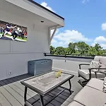 Tenor - Private Rooftop - 8 Mins To Broadway Holiday home Nashville