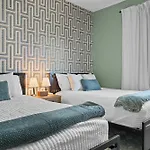 Sounds Like Fun Stunning Views 5 Miles To Dt Holiday home