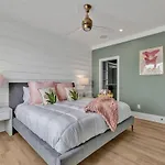 Resonant - 2 Townhomes - 2 Private Rooftop Decks Holiday home