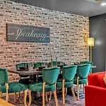 Hyve - Tropical Penthouse - Pool & Gym * Nashville