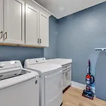 Resonant - 2 Townhomes - 2 Private Rooftop Decks Holiday home