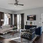 Taylors - Stunning Rooftop Views * Nashville