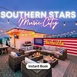 Rooftop Deck & Shuffleboard Bbq Near Downtown Holiday home