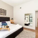 The Saddlery-Southern Set-2 Units-Walk To Broadway
