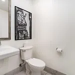 The Saddlery - The Vault - 2 Min Walk To Broadway Holiday home