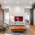 Holiday home The Saddlery-tracklist-2 Units-walk To Broadway Nashville