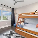 Funk & Soul - Rooftop Patio - Walk To 12 South Holiday home *