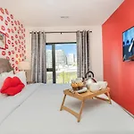 Holiday home Hyve - Neon Lights - Pool & Gym - Walk To Broadway Nashville