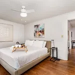 Rhythm - Walk To 12 South - Mins To Broadway Holiday home