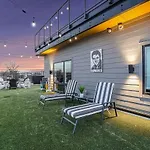 Holiday home Sunset-expansive Patio & Hot Tub-mins To Broadway Nashville