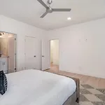 Holiday home Aurora-private Deck-9 Mins To Broadway *
